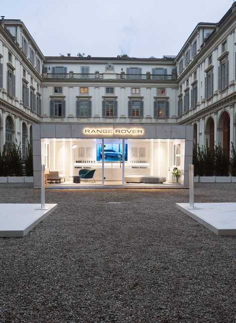 Progetto e Realizzazione del Pop-up retail per Range Rover